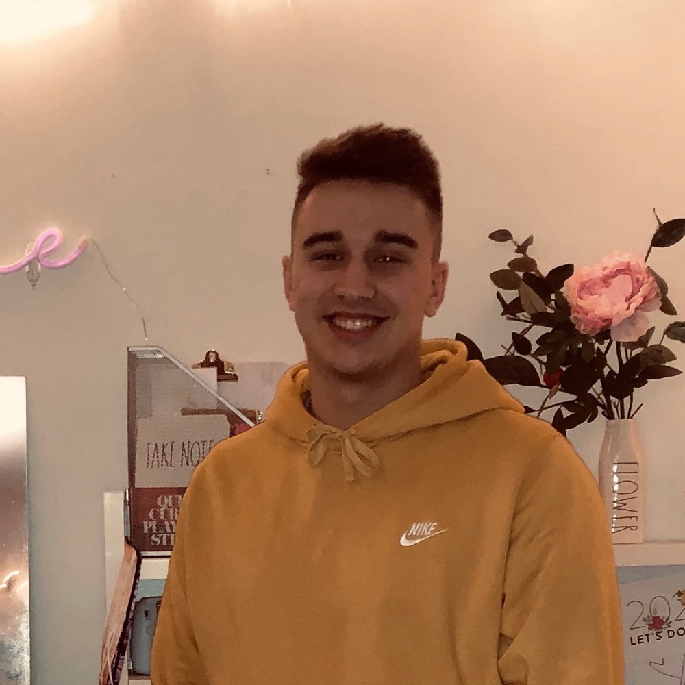 Meet your Posher, Michael